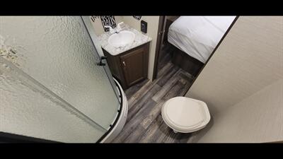 2018 KEYSTONE BULLET PREMIER 29 RKPR - Photo 32 - Aurora, MO 65605