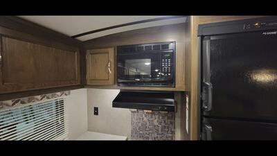 2018 KEYSTONE BULLET PREMIER 29 RKPR - Photo 26 - Aurora, MO 65605