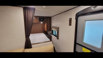 2017 JAYCO JAYFLIGHT 26BH   - Photo 15 - Aurora, MO 65605