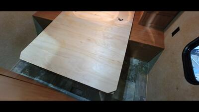 2015 FOREST RIVER CHEROKEE 284BH   - Photo 40 - Aurora, MO 65605