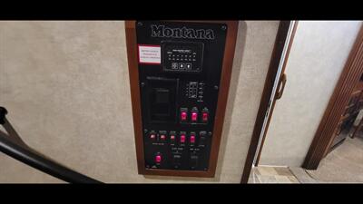 2013 KEYSTONE MONTANA 3725RL - Photo 46 - Aurora, MO 65605