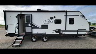 2021 COACHMEN SPIRIT 2557RB