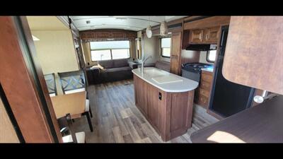 2018 KEYSTONE OUTBACK 330RL - Photo 15 - Aurora, MO 65605