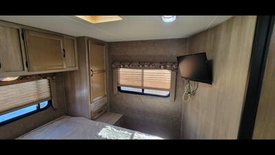 2014 COACHMEN FREELANDER 29 KSC   - Photo 40 - Aurora, MO 65605