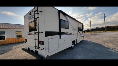 2014 COACHMEN FREELANDER 29 KSC   - Photo 8 - Aurora, MO 65605