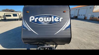 2017 HEARTLAND PROWLER 22LX   - Photo 4 - Aurora, MO 65605