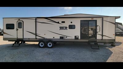 2018 FOREST RIVER WILDWOOD 39FDEN   - Photo 1 - Aurora, MO 65605