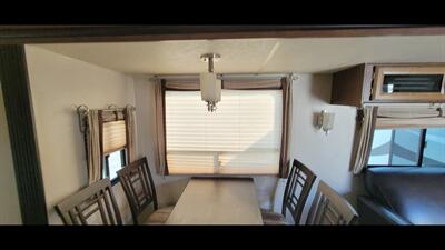 2018 FOREST RIVER WILDWOOD 39FDEN   - Photo 19 - Aurora, MO 65605