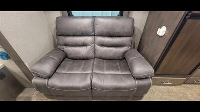 2019 FOREST RIVER FLAGSTAFF M-29 RSWS - Photo 23 - Aurora, MO 65605