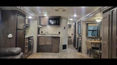 2019 FOREST RIVER FLAGSTAFF M-29 RSWS - Photo 13 - Aurora, MO 65605