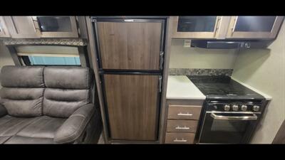 2019 FOREST RIVER FLAGSTAFF M-29 RSWS - Photo 22 - Aurora, MO 65605
