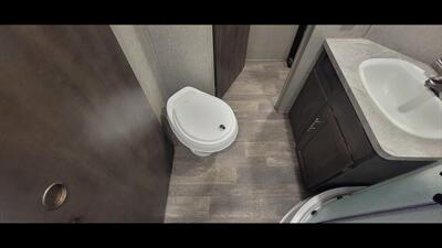 2019 FOREST RIVER FLAGSTAFF M-29 RSWS - Photo 40 - Aurora, MO 65605