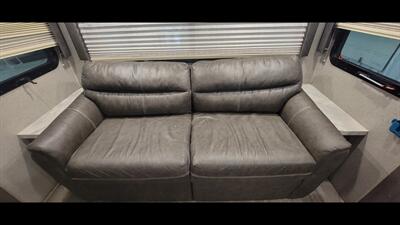 2019 FOREST RIVER FLAGSTAFF M-29 RSWS - Photo 26 - Aurora, MO 65605