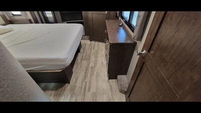 2020 GRAND DESIGN SOLITUDE 377MBS   - Photo 48 - Aurora, MO 65605
