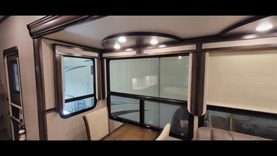 2020 GRAND DESIGN SOLITUDE 377MBS   - Photo 32 - Aurora, MO 65605