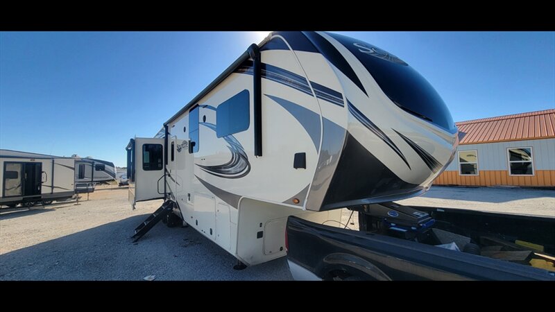 2020 GRAND DESIGN SOLITUDE 377MBS  