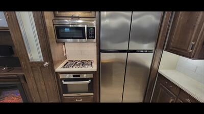 2020 GRAND DESIGN SOLITUDE 377MBS   - Photo 18 - Aurora, MO 65605