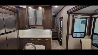 2020 GRAND DESIGN SOLITUDE 377MBS   - Photo 14 - Aurora, MO 65605