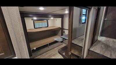 2020 GRAND DESIGN SOLITUDE 377MBS   - Photo 34 - Aurora, MO 65605