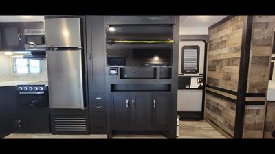 2023 COACHMEN FREEDOM EXPRESS 287BHDS - Photo 24 - Aurora, MO 65605