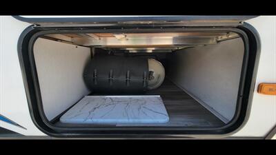 2023 COACHMEN FREEDOM EXPRESS 287BHDS - Photo 49 - Aurora, MO 65605