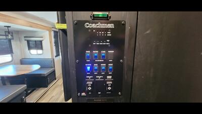 2023 COACHMEN FREEDOM EXPRESS 287BHDS - Photo 45 - Aurora, MO 65605