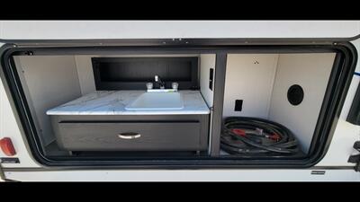 2023 COACHMEN FREEDOM EXPRESS 287BHDS - Photo 21 - Aurora, MO 65605