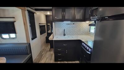 2023 COACHMEN FREEDOM EXPRESS 287BHDS - Photo 19 - Aurora, MO 65605