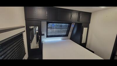 2023 COACHMEN FREEDOM EXPRESS 287BHDS - Photo 39 - Aurora, MO 65605