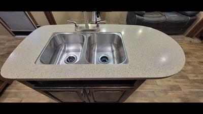2016 GRAND DESIGN REFLECTION 313 RLTS   - Photo 18 - Aurora, MO 65605
