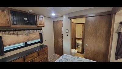 2016 GRAND DESIGN REFLECTION 313 RLTS   - Photo 41 - Aurora, MO 65605