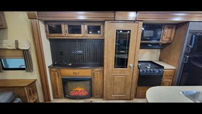 2016 GRAND DESIGN REFLECTION 313 RLTS   - Photo 19 - Aurora, MO 65605