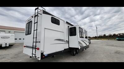 2022 JAYCO EAGLE 312 BHOK   - Photo 9 - Aurora, MO 65605