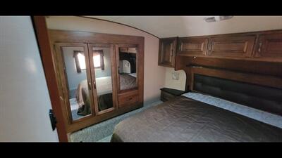 2015 GRAND DESIGN REFLECTION 303 RLS   - Photo 14 - Aurora, MO 65605