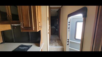 2015 GRAND DESIGN REFLECTION 303 RLS   - Photo 10 - Aurora, MO 65605