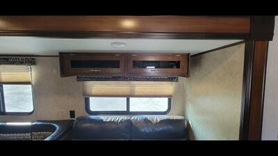 2017 JAYCO JAYFLIGHT 294 QBSW   - Photo 23 - Aurora, MO 65605