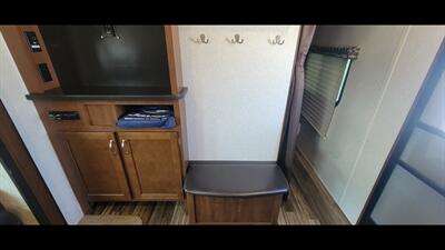 2017 JAYCO JAYFLIGHT 294 QBSW   - Photo 24 - Aurora, MO 65605