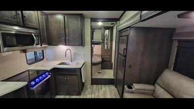 2021 GRAND DESIGN REFLECTION 278BH - Photo 20 - Aurora, MO 65605