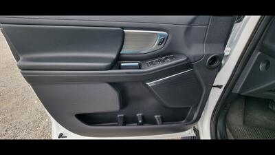 2026 Ford Expedition MAX Platinum   - Photo 16 - Aurora, MO 65605