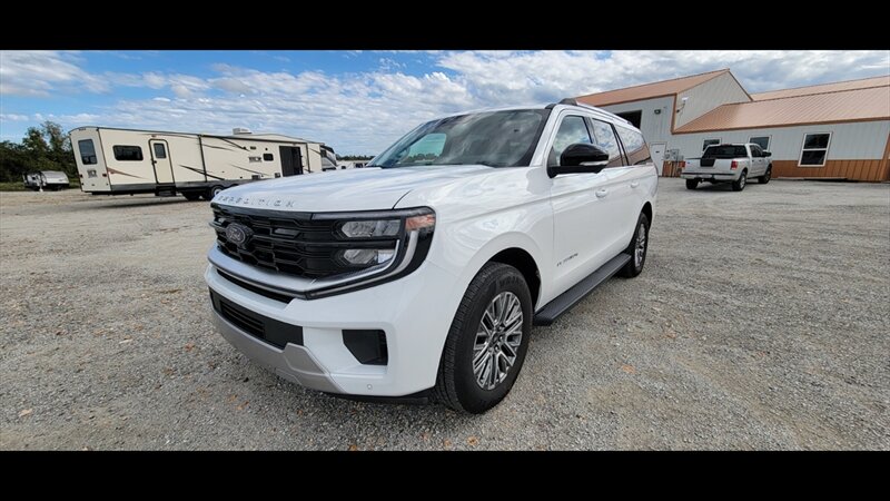 2026 Ford Expedition MAX Platinum  