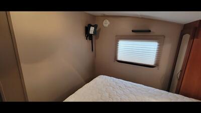 2012 KESYSTONE COUGAR 29RES   - Photo 36 - Aurora, MO 65605