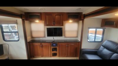 2012 KESYSTONE COUGAR 29RES   - Photo 19 - Aurora, MO 65605