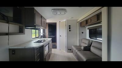 2027 COACHMEN FREEDOM EXPRESS 19SE - Photo 12 - Aurora, MO 65605