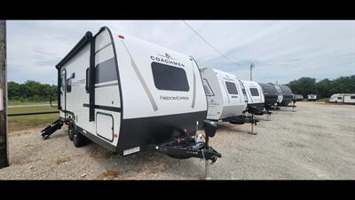 2027 COACHMEN FREEDOM EXPRESS 19SE - Photo 3 - Aurora, MO 65605