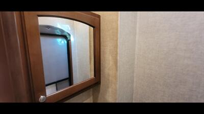 2016 HEARTLAND OAKMONT 375QB   - Photo 40 - Aurora, MO 65605