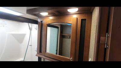 2016 HEARTLAND OAKMONT 375QB   - Photo 49 - Aurora, MO 65605