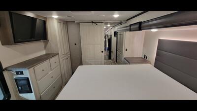 2023 FOREST RIVER CARDINAL 380RLX - Photo 48 - Aurora, MO 65605