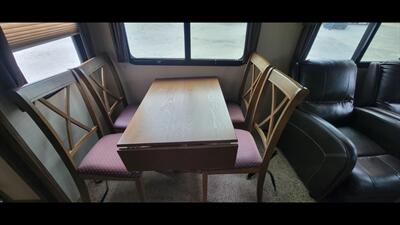 2015 KEYSTONE COUGAR 33 RES   - Photo 30 - Aurora, MO 65605