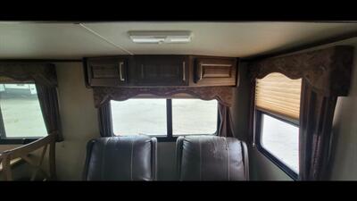 2015 KEYSTONE COUGAR 33 RES   - Photo 29 - Aurora, MO 65605