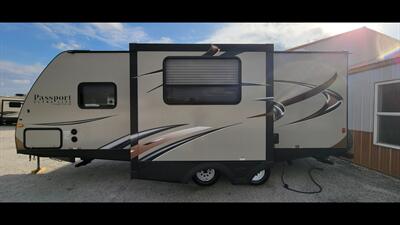 2014 KEYSTONE PASSPORT 2250RB   - Photo 6 - Aurora, MO 65605